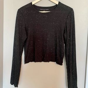 American Eagle flecked black crop top
